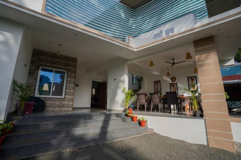 Almond Villa Find Your Paradise Alībāg Buitenkant foto