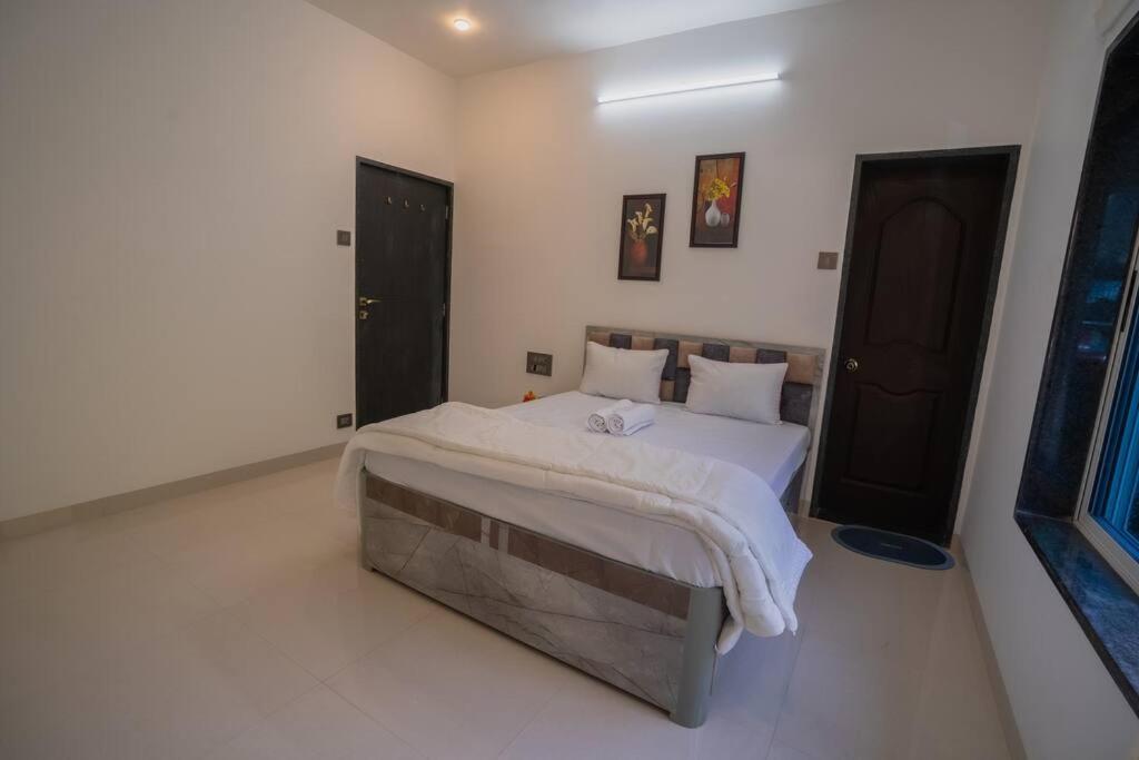 Almond Villa Find Your Paradise Alībāg Buitenkant foto